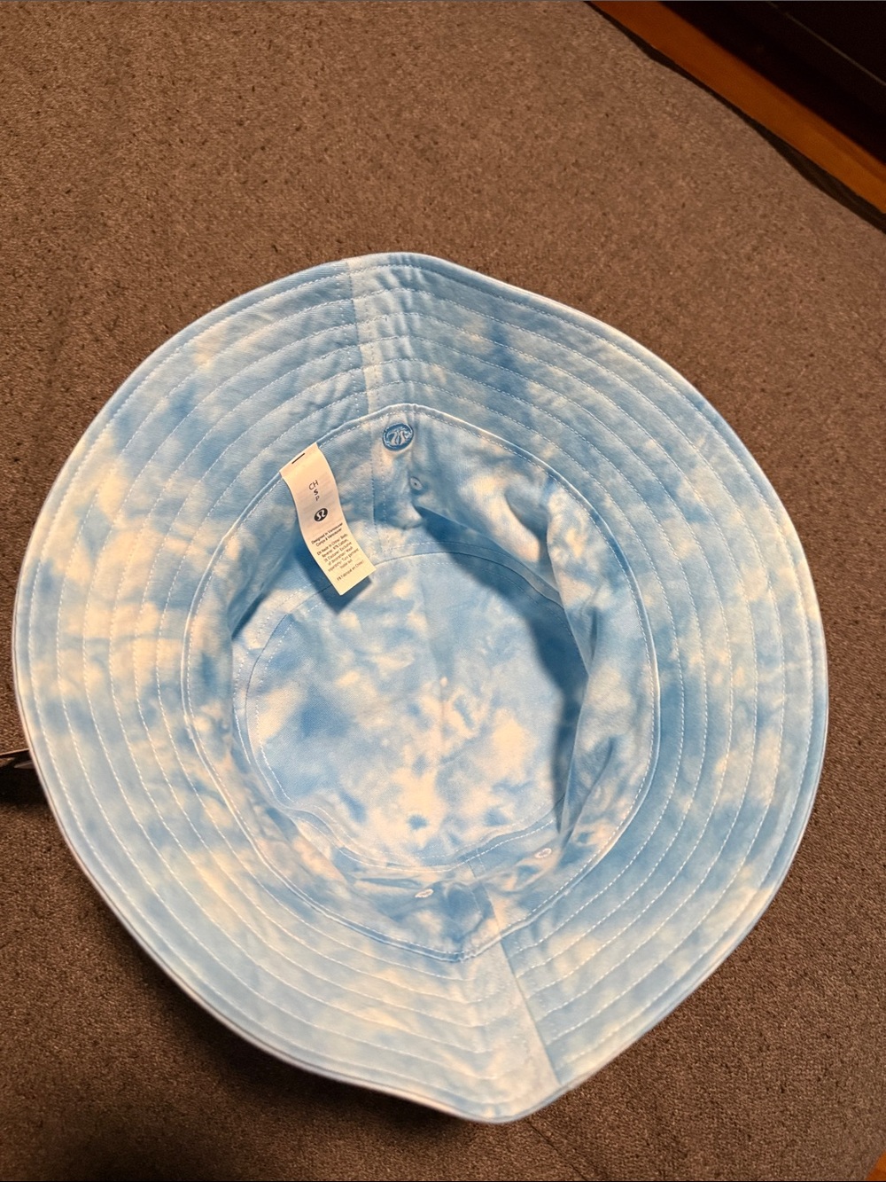 Lululemon reversible cotton bucket hat, NWT, S - Picture 3 of 9